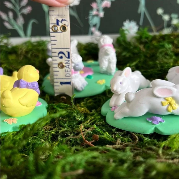 VINTAGE AVON whimsical Easter egg resin holders, baby ducks, bunnies, sheep. 90s - Picture 12 of 14